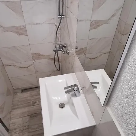 Apartman Vera 1 - Eight Units Medulin