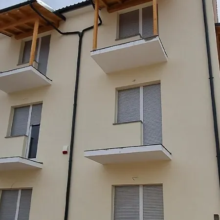 Vera 1 - Eight Units